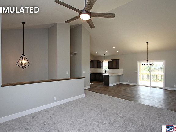 5th image of 10110 S 78th St