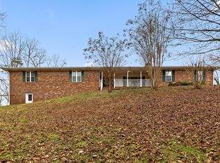 1653 Clearview Dr, Ringgold, GA 30736