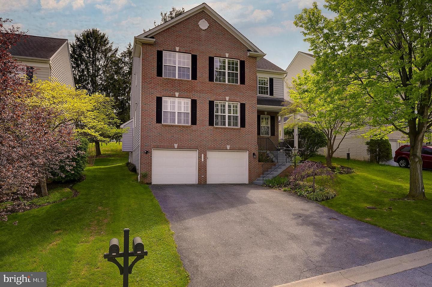 6905 Wimbledon Ct
