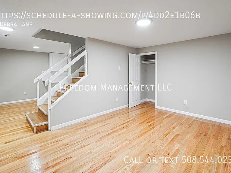 9 Debra Ln — Photo 16