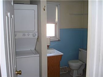 1st. Floor Unit - Full Bathroom/Laundry