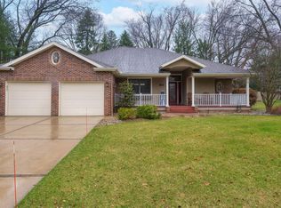 2891 Blue Ridge Path, Stevensville, MI 49127