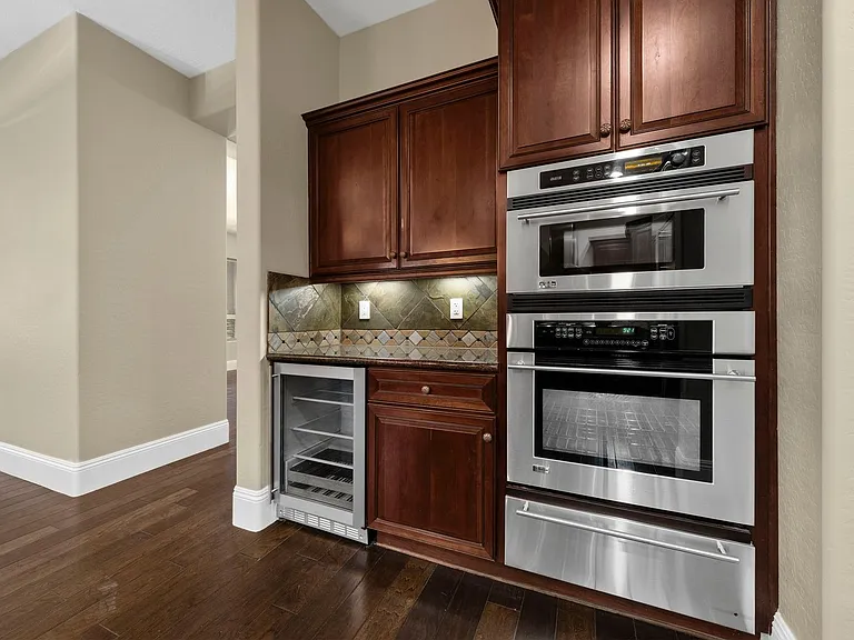 2776 Liberation Dr — Photo 22