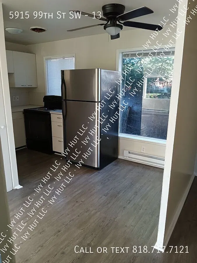 Downtown Living in Lakewood: Spacious 1-Bedroom Unit — Photo 2