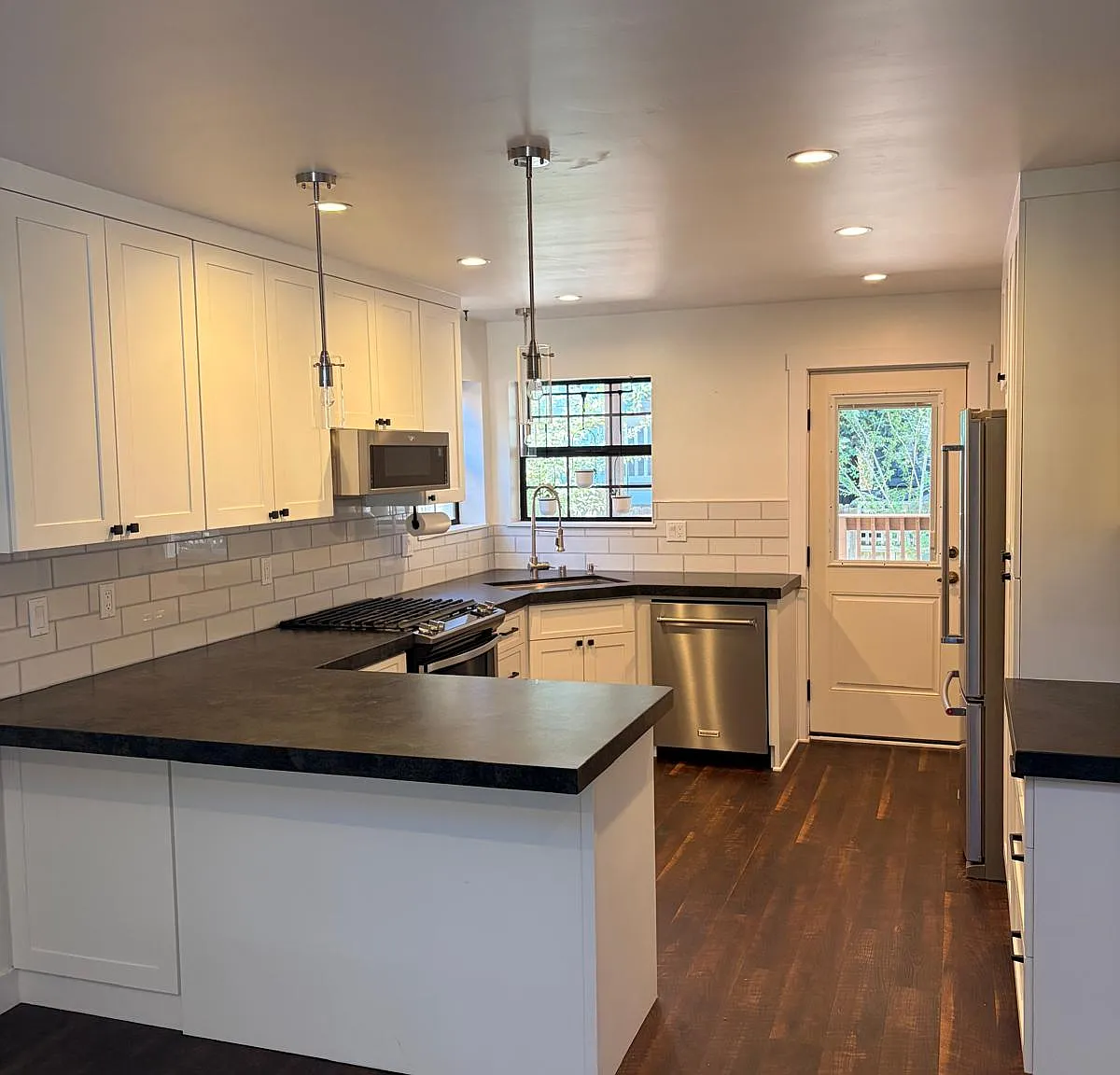 Hemlock Dr, Lake Arrowhead — Photo 4