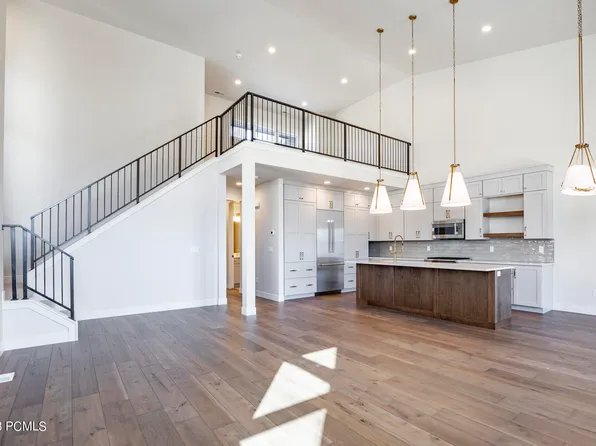 631 E Silver Hill Loop, Hideout, UT 84036