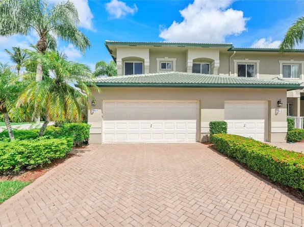 7940 Exeter Circle #201, Tamarac, FL 33321