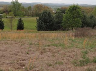 261 Roanoke Dr, Surgoinsville, TN 37873