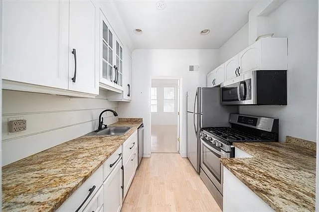 89 Booraem Ave #1L — Photo 1