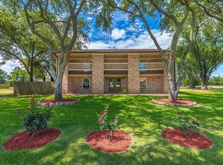 10113 Gloria Ln, Baytown, TX 77521