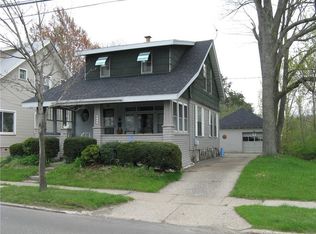 2047 E 38th St, Erie, PA 16510