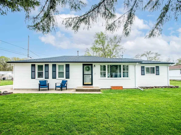 214 Racill Ct, East Peoria, IL 61611