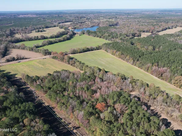 429 Highway, Sallis, MS 39160