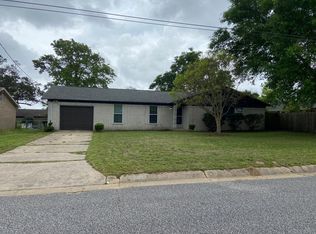 4715 Yacht Harbour Dr, Pensacola, FL 32514