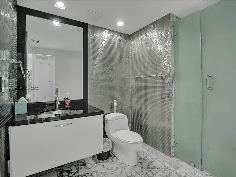 450 Alton Rd — Photo 9