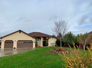 33 Sparrow Hawk Ln, Chico, CA 95928