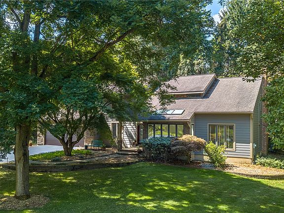 5th image of 5 Northwood Dr