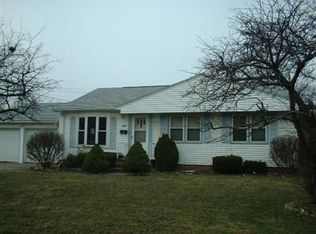 4872 Green Rd, Warrensville Heights, OH 44128