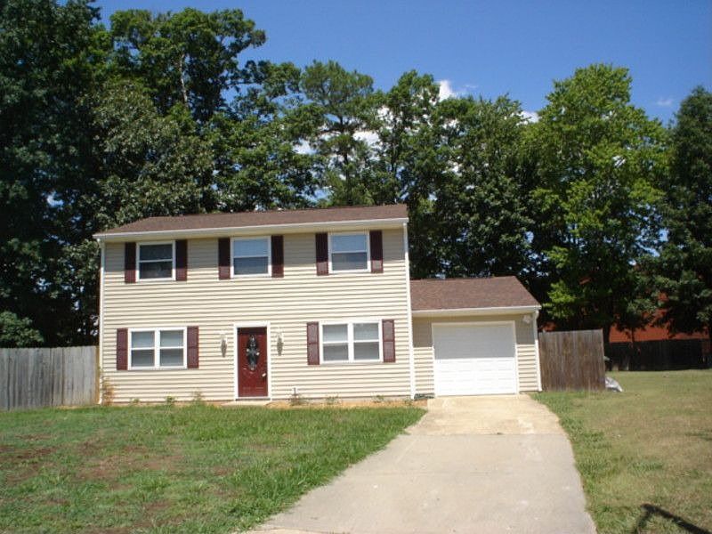 1st image of 533 Ashwood Dr