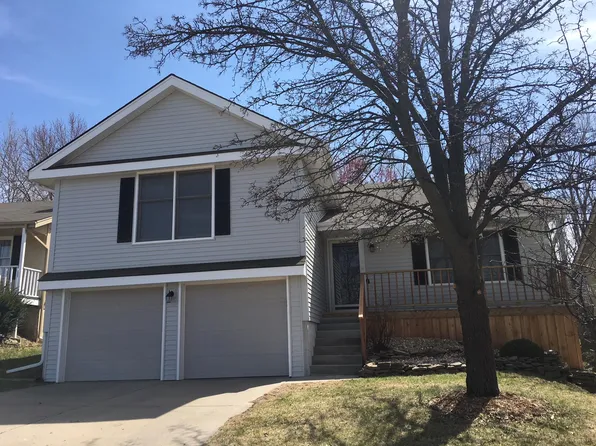 1511 NW 62nd Ter, Kansas City, MO 64118