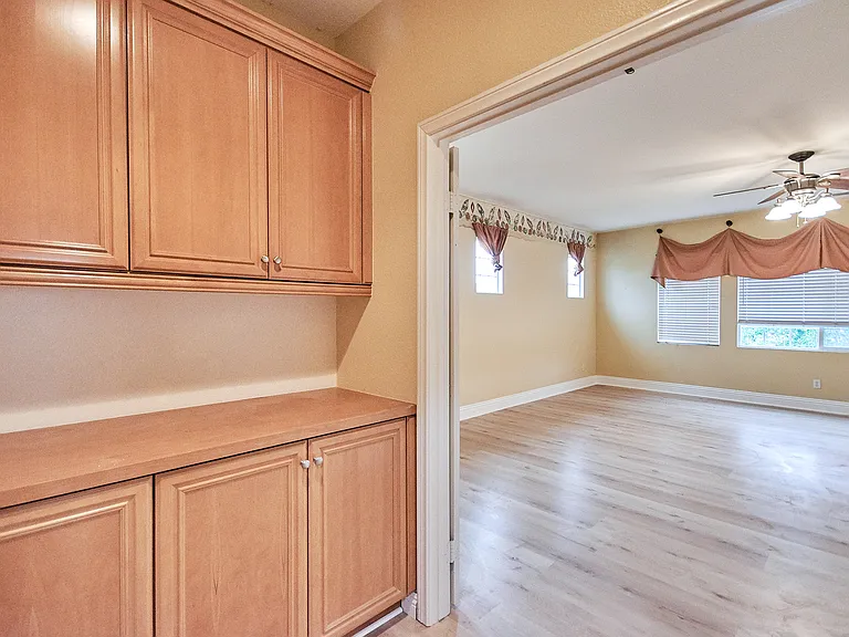 7238 San Carmela Ct — Photo 28
