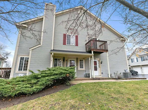 348 Windsor Ct Unit C, South Elgin, IL 60177