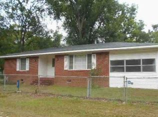 407 E Walker St, Wrens, GA 30833