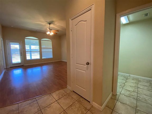 2nd image of 9404 Caliente Dr