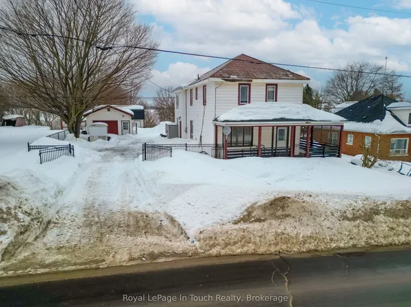 326 Lafontaine Rd W, Tiny, ON L9M 0H1