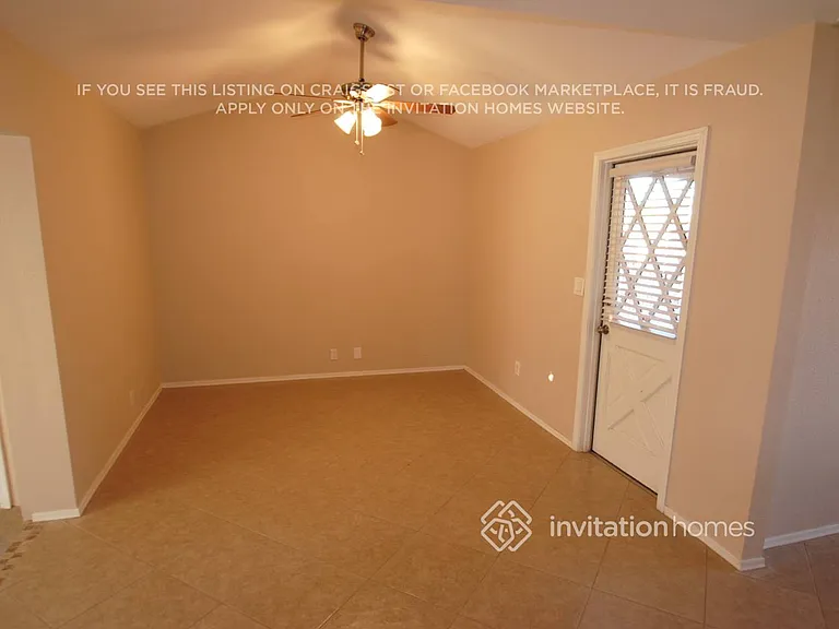 647 E Franklin Ave — Photo 6
