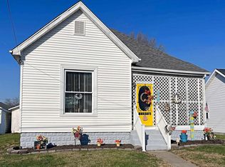 204 W Walnut St, Washington, IN 47501