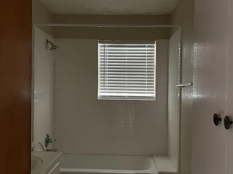 309 Currie Ave — Photo 20