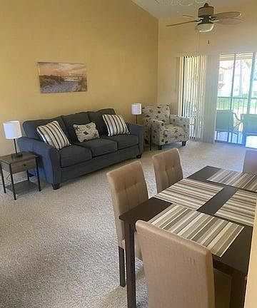 3rd image of 1041 Country Club Dr