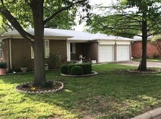 817 Billie Ruth Ln, Hurst, TX 76053