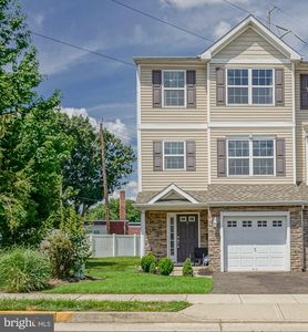 1 Center Ave, Mount Ephraim, NJ, 08059