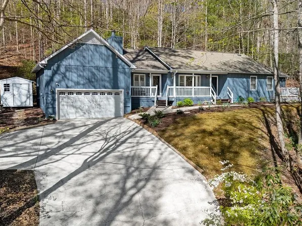 207 Aberdeen Ln, Pisgah Forest, NC 28768