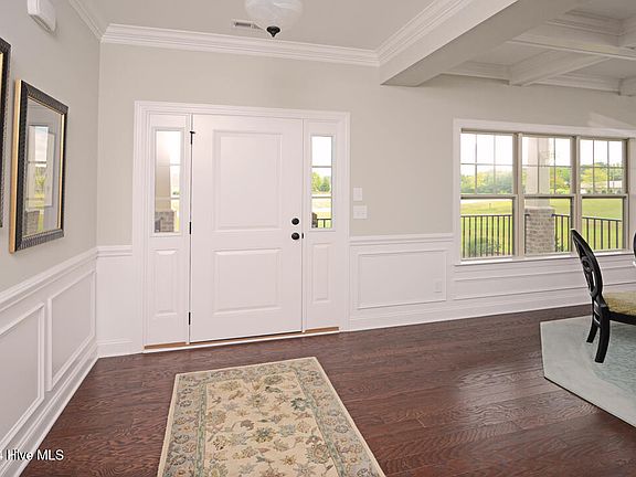 3rd image of 1055 Buckley Drive