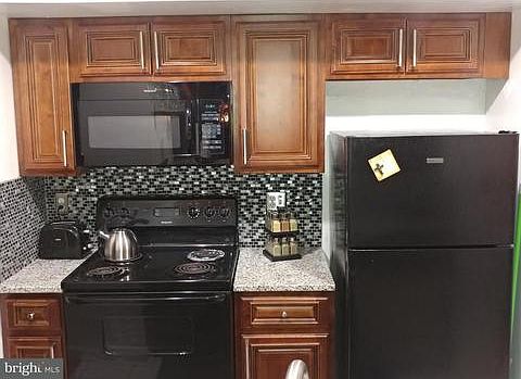 2nd image of 14012 Lord Marlborough Pl #18-8