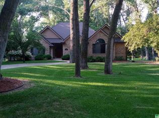 267 W Sawgrass Trl, Dakota Dunes, SD 57049