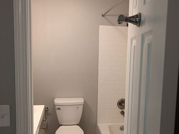 5th image of 6 Woodburn Dr #4