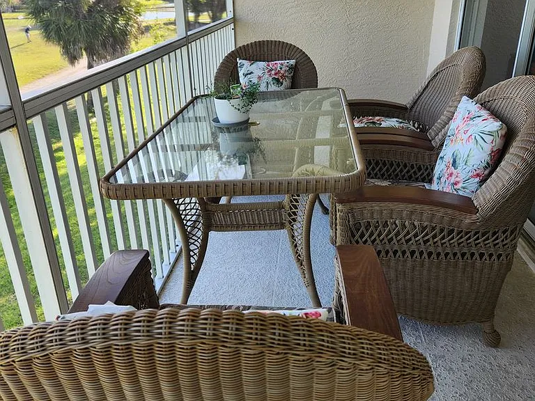 7224 Cedar Hollow Cir — Photo 13