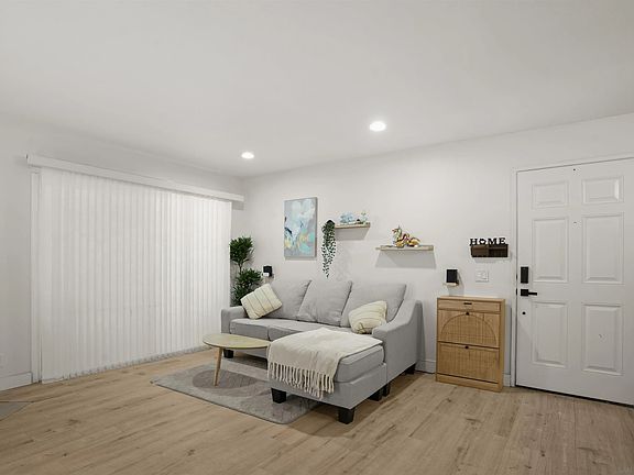 3rd image of 145 W El Norte Pkwy Unit 122