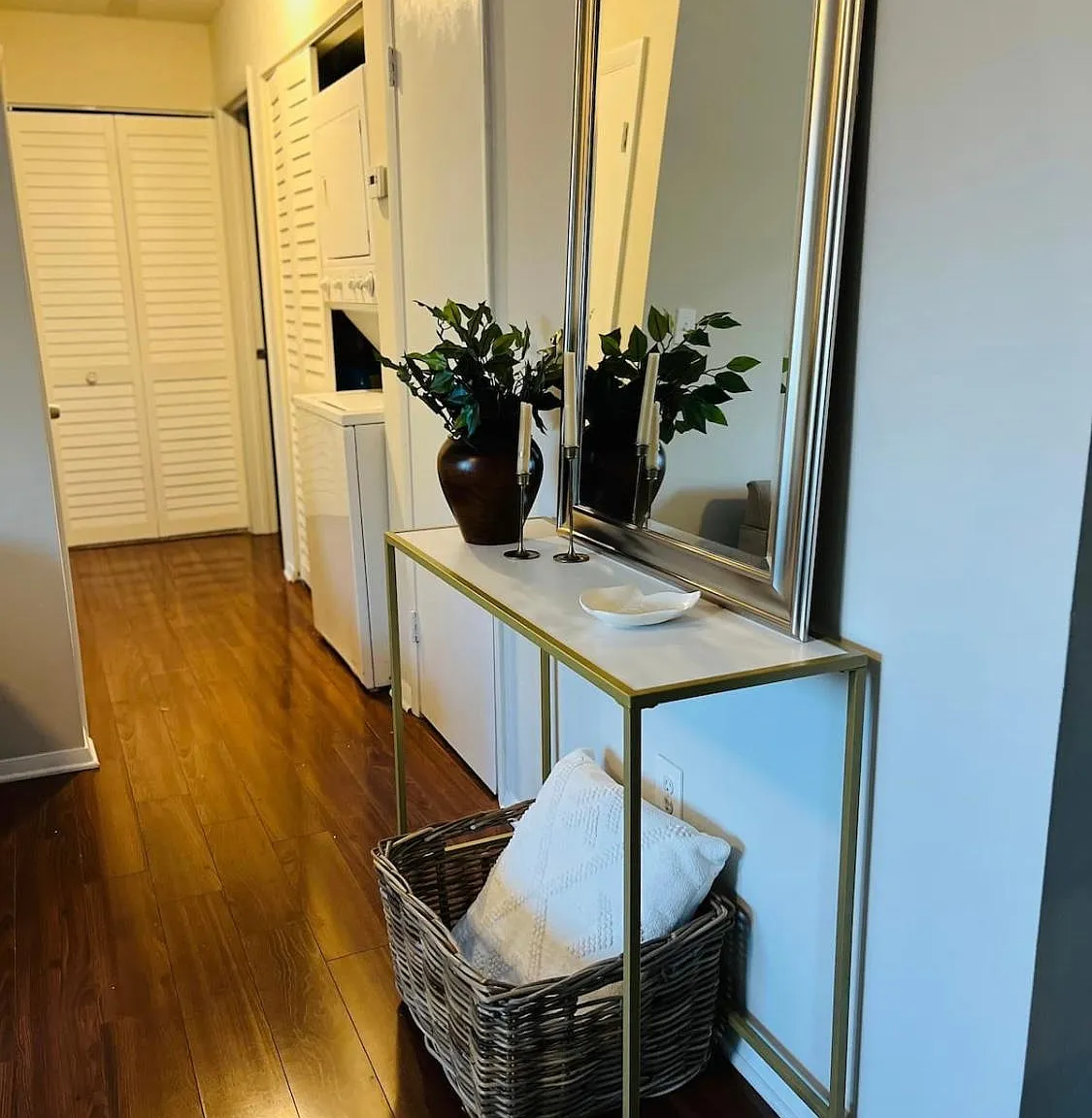 2 bed, 1039 sqft, $1,650 — Photo 4
