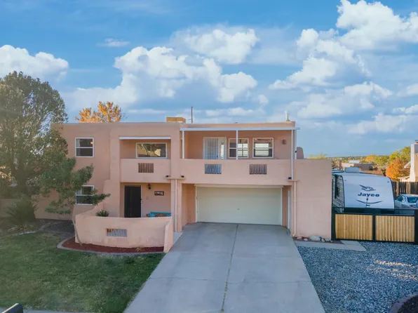 2109 Bluecorn Maiden Ct NE, Albuquerque, NM 87112