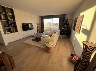 321 S San Vicente Blvd APT 601, Los Angeles, CA 90048