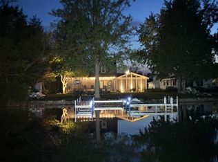 55 Lane 301c Barton Lk, Fremont, IN 46737