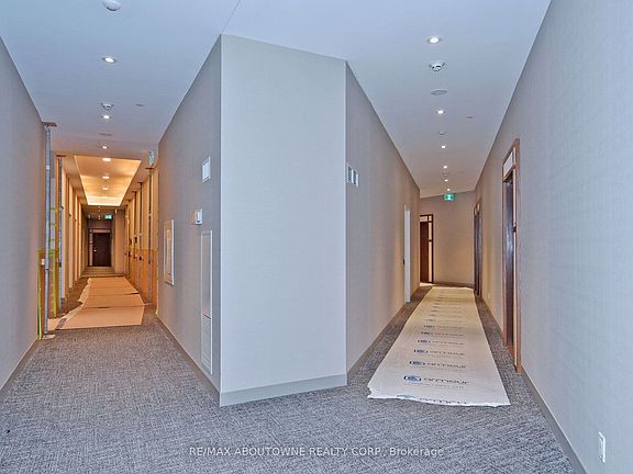 2nd image of 1000 Portage Pkwy #307