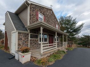 30 Raubsville Rd, Easton, PA 18042