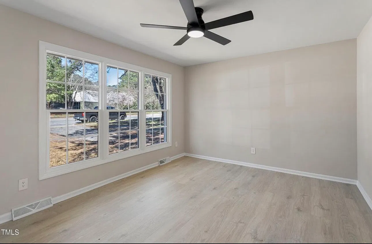 3 bed, 1.5 bath, 1620 sqft, $2,250 — Photo 1