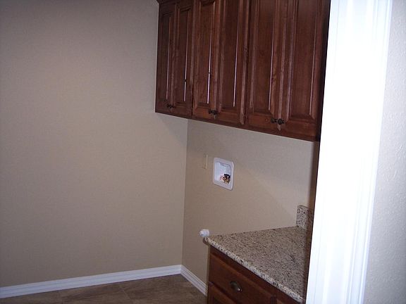 3rd image of 2105 Kearny
